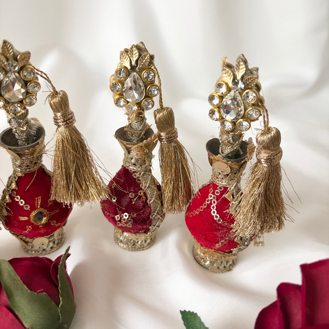 Red & Burgundy Traditional Surmadani – Decorative Kajol Holder with Tassels