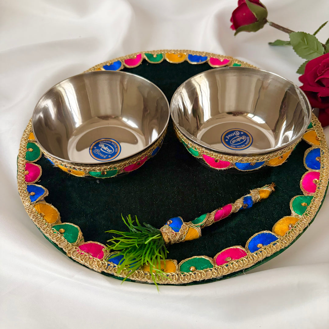 Traditional Maiyan Haldi Ceremony Set – Green & Gold Decorated Tray with Bowls