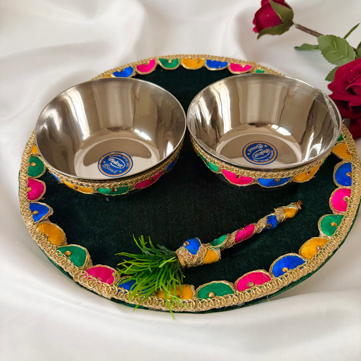 Traditional Maiyan Haldi Ceremony Set – Green & Gold Decorated Tray with Bowls