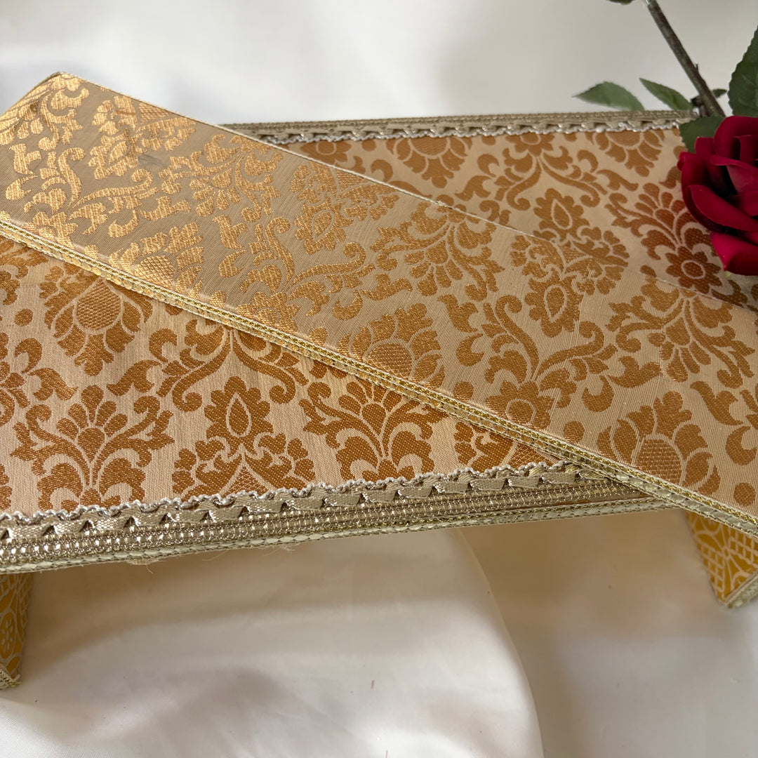 Traditional Maiyan Fatti Set – Gold Embroidered Punjabi Wedding Ceremony Set