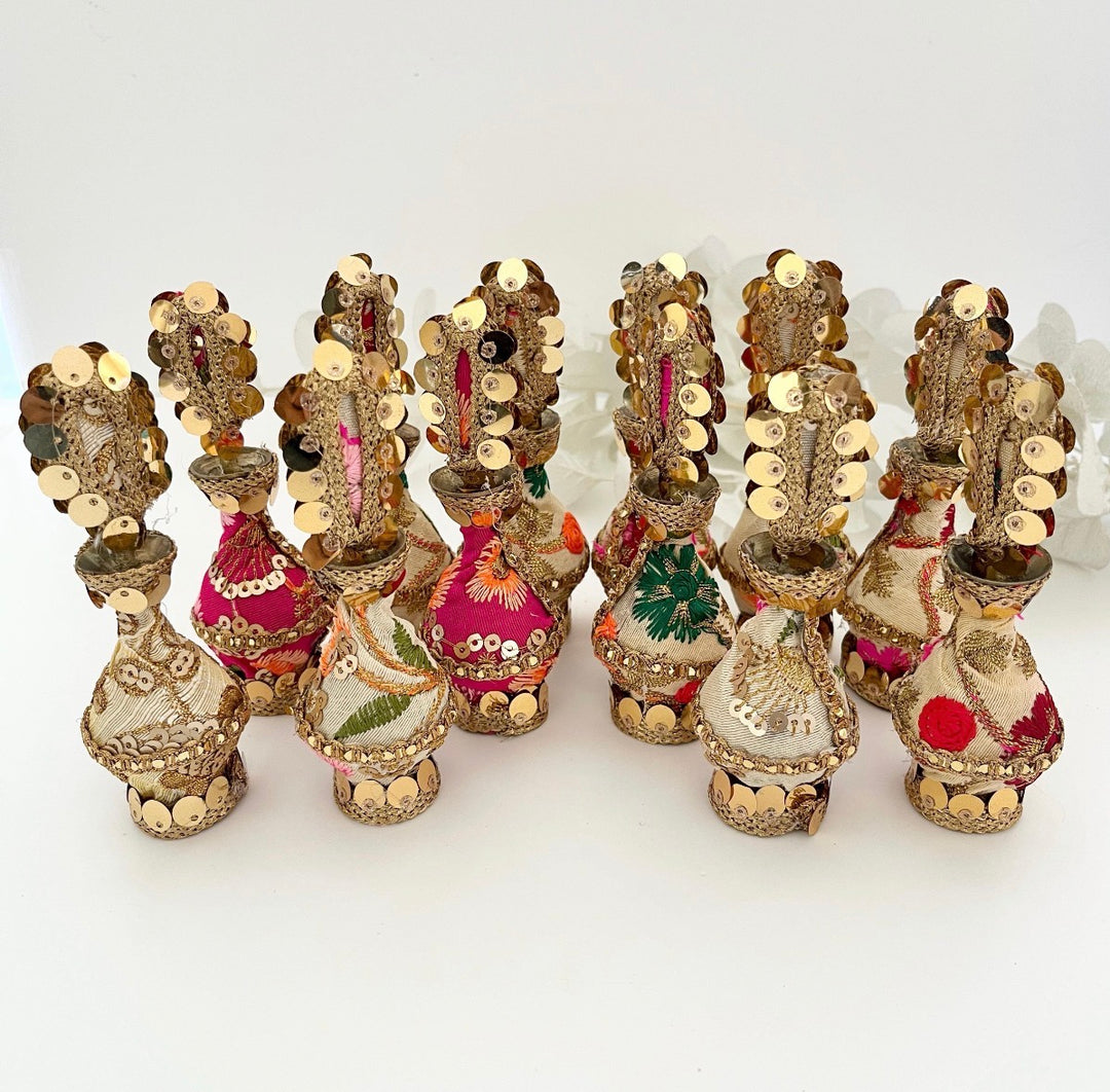 Gold & Multicoloured Traditional Surmadani – Decorative Kajol Holder