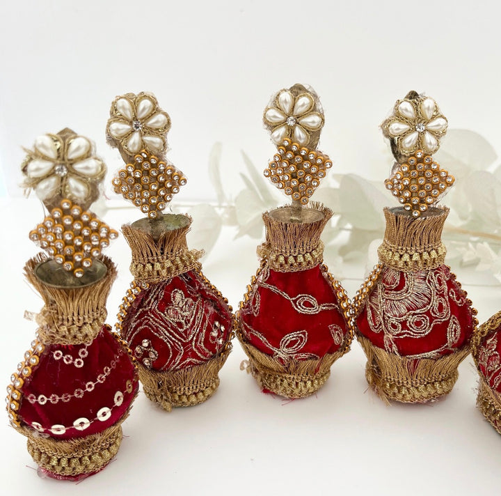Red Traditional Surmadani – Decorative Kajol Holder with Gold Embroidery Design