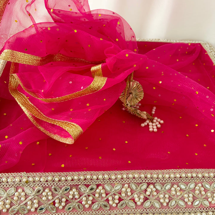 Pink & Gold Decorative Pearl Wedding Gift Tray with Organza Netting & Tie