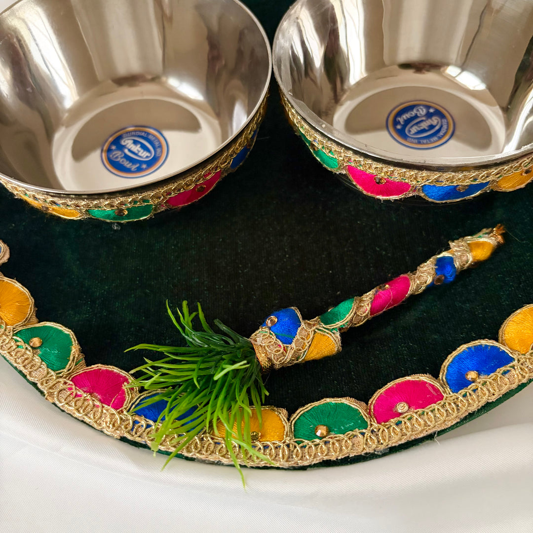 Traditional Maiyan Haldi Ceremony Set – Green & Gold Decorated Tray with Bowls