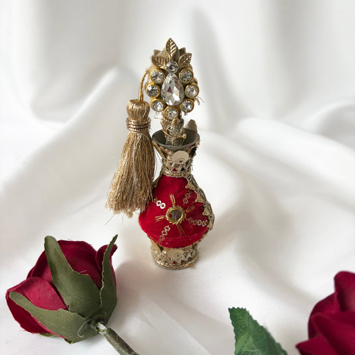 Red & Burgundy Traditional Surmadani – Decorative Kajol Holder with Tassels