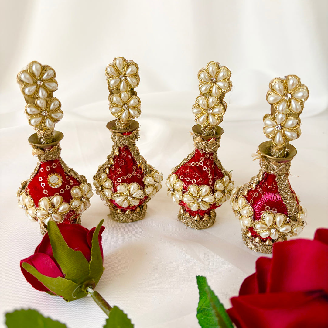 Red Traditional Surmadani – Decorative Kajol Holder with Pearls