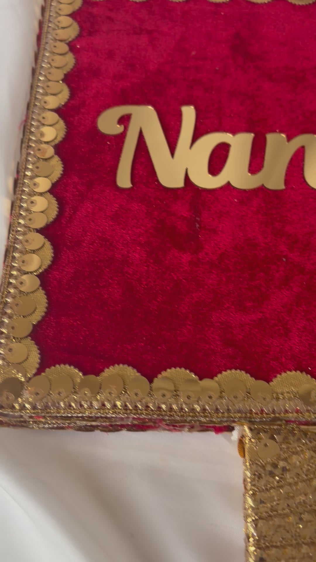 Wedding Nanke Velvet Square Hand Board with Gold Sequinned Handkerchief